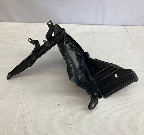 Base De Batería Toyota Yaris 1.5 07-11 (Usado)