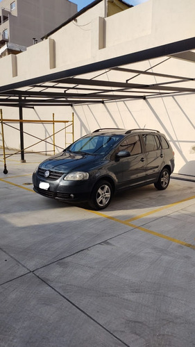 Volkswagen Suran 1.6 I Highline 80d 2008
