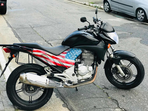 Imagem 2 de 4 de Honda Cb