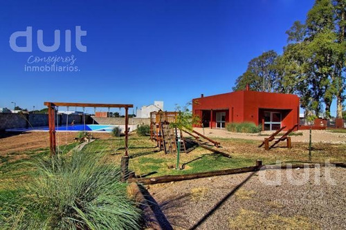 Imagen 2 de 4 de Vendo Últimos Lotes En Claros Del Bosque!!