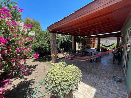 Casa En Condominio Los Arrayanes 4d3b Escritorio. Quincho
