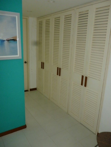 Tanaguarenas Apartamento En Venta Primera Linea Yc18w
