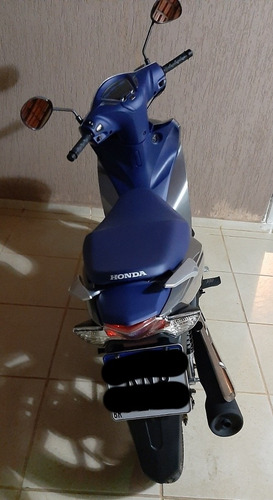 Imagem 2 de 9 de Honda 2021
