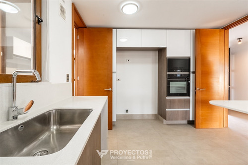 Casa Nueva En Arriendo De 4 Dorm. + Office Sector Monseñor