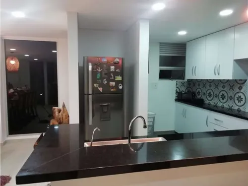 Rhbr-10476 (casa Piso 1, Guatape)