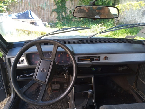 Renault 12
