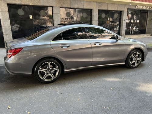 Mercedes-Benz Clase CLA 1.6 200 Cgi Sport At