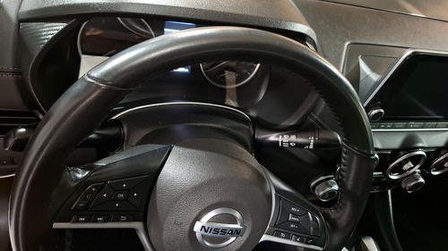 Nissan Sentra 2.0 Advance Cvt