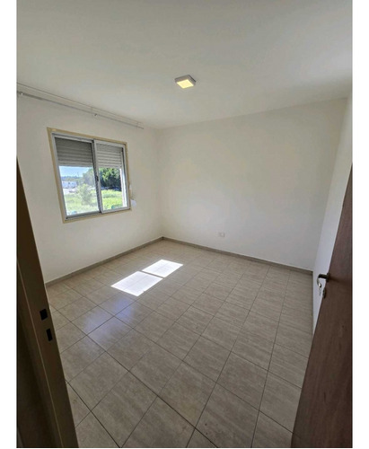 Alquilo! Balcones Del Chateau! 2 Dorm, Terraza, Cochera!