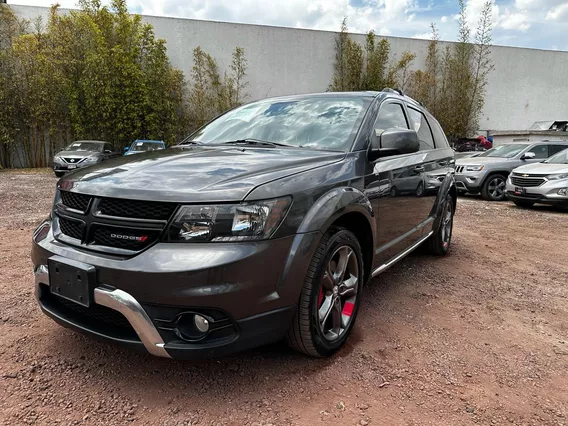 Dodge Journey 2.4 Sxt 7 Pasajeros Lujo At