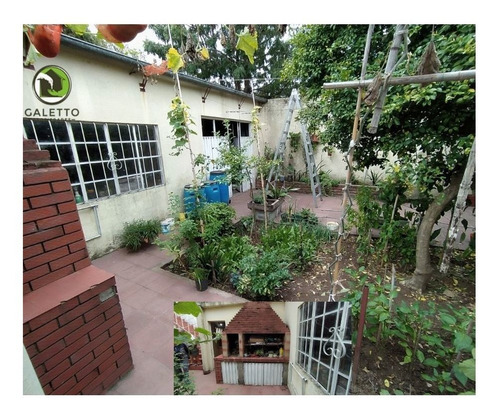 Venta Casa Con Galpon De 3 Amb. Hernandez 724. Ezpeleta