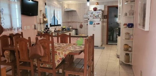 Imagem 5 de 14 de Sobrado Para Venda No Bairro Vila Hamburguesa, 3 Dorm, 3 Suíte, 4 Vagas, 200 M, 115 M - 1030