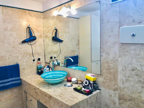 Imagen 14 de 19 de 1195 Venta Penthouse 5dorm,garage,parrillero Pocitos
