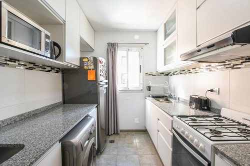 Imagen 9 de 18 de Departamento De 2 Dormitorios En Venta Con Cochera A Estrenar Bauen Pilay Centro Rosario