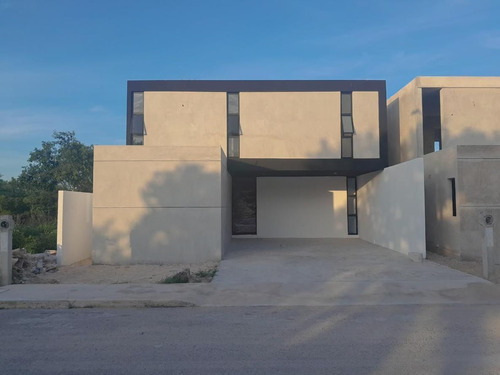 Casa En Venta   Praderas Del Mayab  Conkal  Merida