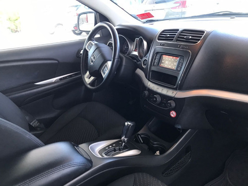 Imagen 8 de 11 de Dodge Journey 2018
