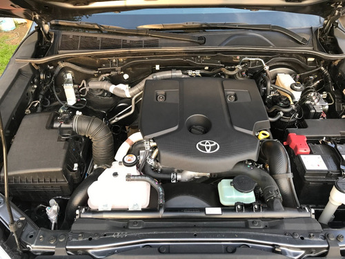 Imagen 15 de 15 de Toyota Hilux 2017 Sr C/d 4x2 2.4 Cc.