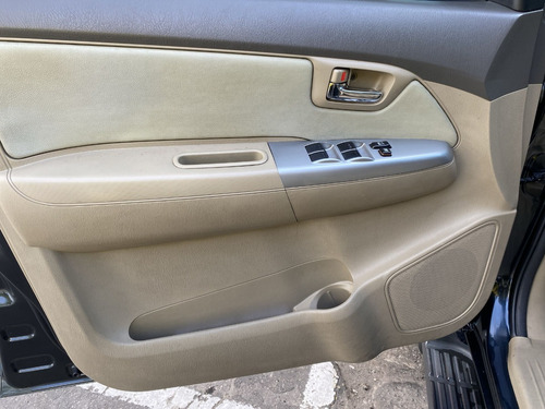 Imagen 19 de 25 de Toyota Fortuner 27l 2013