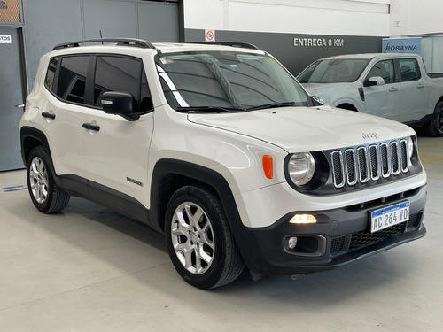 Imagen 7 de 18 de Jeep Renegade Sport At 2018 Blanca