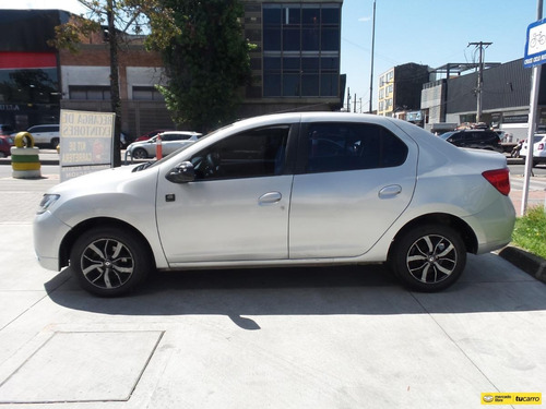 Imagen 4 de 25 de Renault Logan Life