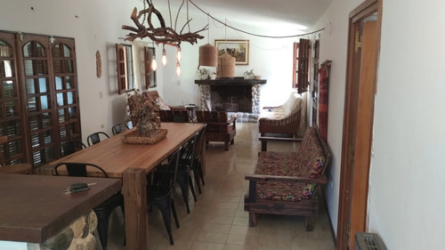 Anisacate - A La Venta 1.7 Hectárea - Con 100 Metros De Costa De Río - Casa 3 Dormitorios - Escritura - Sierras De Córdoba