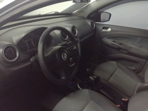 Imagem 9 de 12 de Volkswagen Gol G6 City 1.0 8v Flex