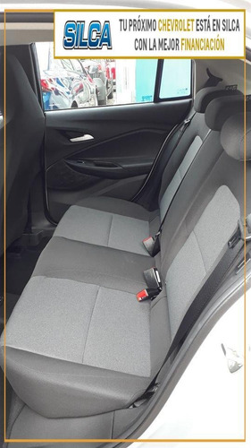 Chevrolet Onix Ls 1.2 2021 Gris Plata 0km