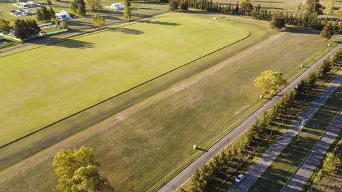 Terreno En La Plata  La Victoria Polo Country Club 