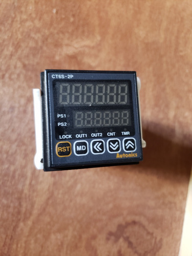 Contador De Temporizador Programable Autonics Ct6s-2p4 2 Eta (Usado)