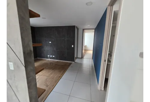Vendo Apartamento Loma De San José Parte Baja