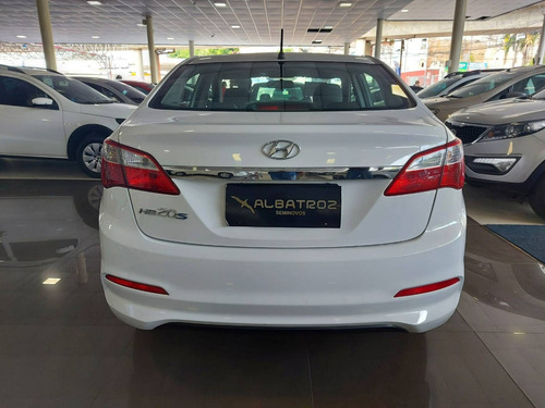 Imagem 5 de 13 de Hyundai Hb20s 1.0 Unique 12v Flex 4p Manual