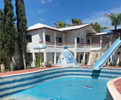 Quinta En Venta En Villas Campestres En Ciénega De Flores N.l. (incluye 3 Casas En El Terreno)