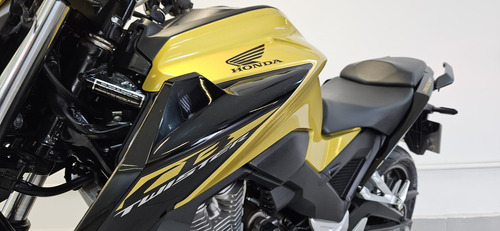 Honda Cb300 F Twister Abs 2024 Dourada