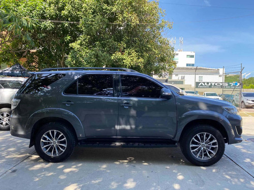 Toyota Fortuner Blindada Nivel 2