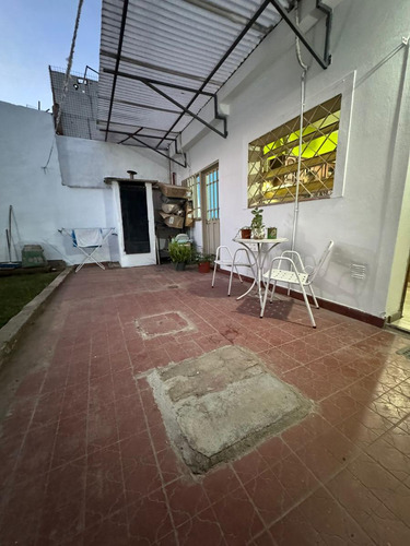 Venta Casa 2 Dormitorios Barrio Las Palmas