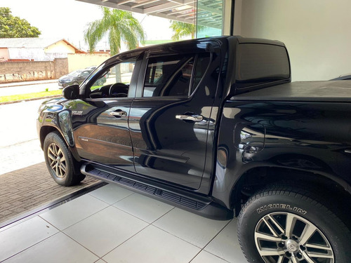 Toyota Hilux 2017 2.8 Tdi Srv Cab. Dupla 4x4 Aut. 4p