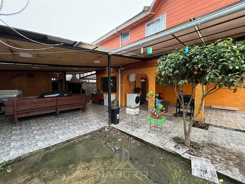 Casa En Venta De 4 Dorm. A 10 Min. De San Clemente
