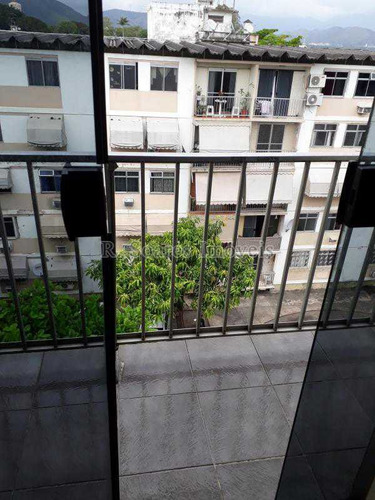 Oportunidade, Apartamento De 3 Quartos Com Suíte No Condomínio Da Aeronáutica - Vvap30152