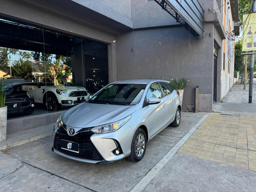 Toyota Yaris 1.5 107cv Xls Cvt