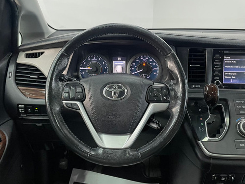 Toyota Sienna 3.5 Limited At