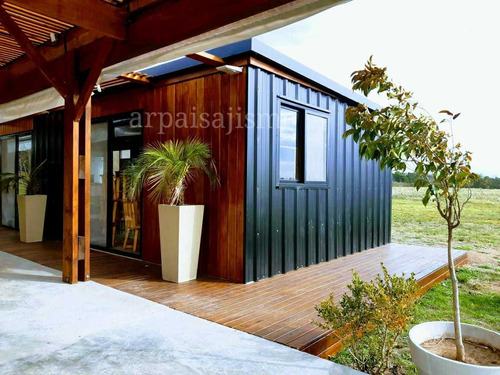 Imagen 7 de 8 de Construcción De Cabañas Containers De Madera Chapa Y Vidrio