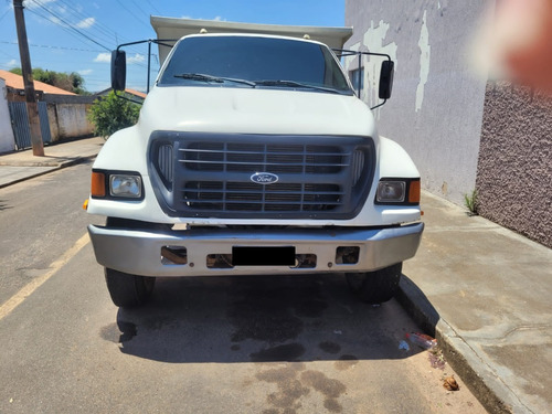 F-12000 Caçamba Basculante 2003