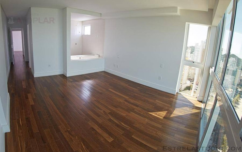 Imagem 10 de 30 de Cobertura À Venda, 241 M² Por R$ 6.896.935,00 - Centro - Balneário Camboriú/sc - Co0056