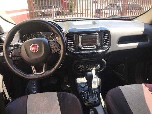 Imagem 7 de 10 de Fiat Toro 1.8 16v Evo Flex Freedom 4x2 2018
