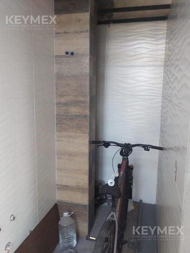 Quinta Con 2 Casas, Piscina, Y Galpón Amplio