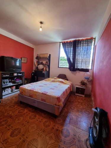 Imagen 10 de 13 de Se Vende Amplia Casa De Dos Niveles En El Trigal Valencia Foc-1226