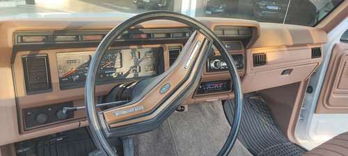 Ford F350 Xl Dually V8 460 220hp