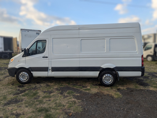 JAC Sunray 2.8Td Cargo