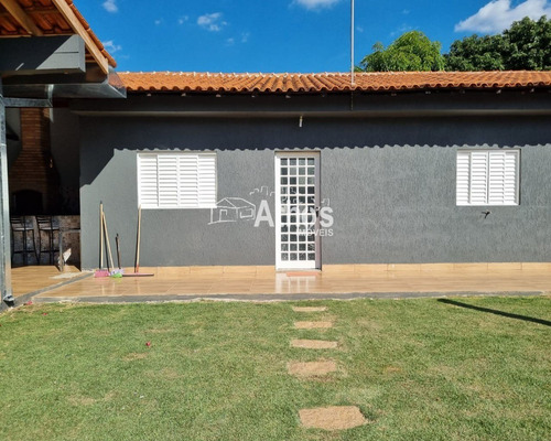 Imagem 3 de 24 de Chácara Com 1.000m², 2 Dormitórios, Wc. Social, Sala, Cozinha Gourmet, Piscina, Poço, Água Encanada, Portão Eletronico. Excelente Localização. - Ch00304 - 69879571