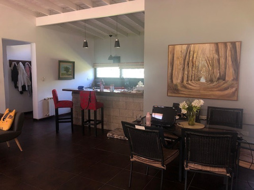 Imagen 5 de 13 de Casa Minimalista 4 Ambientes Y Pileta En Barrio Links Ezeiza